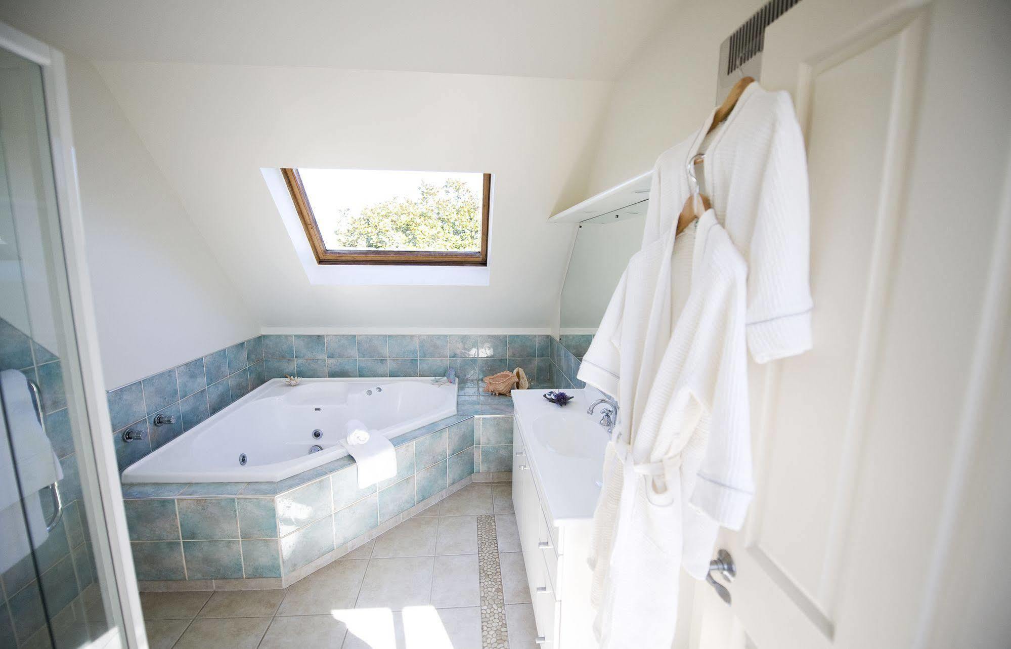 St James Bed And Breakfast Κράισττσερτς Εξωτερικό φωτογραφία